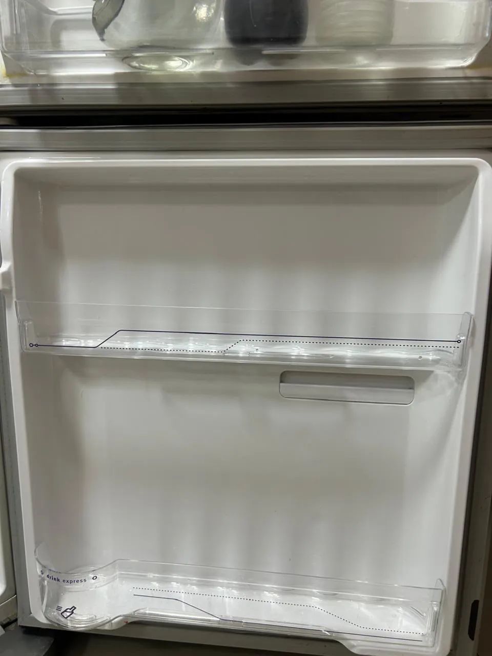 Geladeira Eletrolux frost free - Foto 3