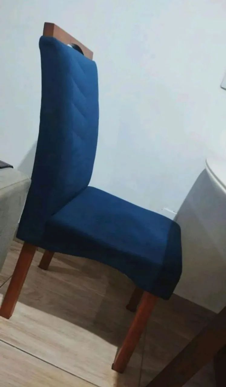 Mesa com 4 cadeiras nova  - Foto 4