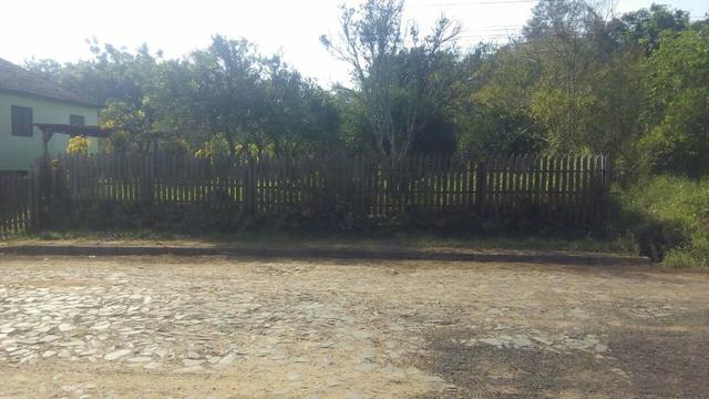 Em Montenegro,90.000,00, Centro, Terrenão, a 4 quadras do centro, medindo, 680m2 - Foto 5