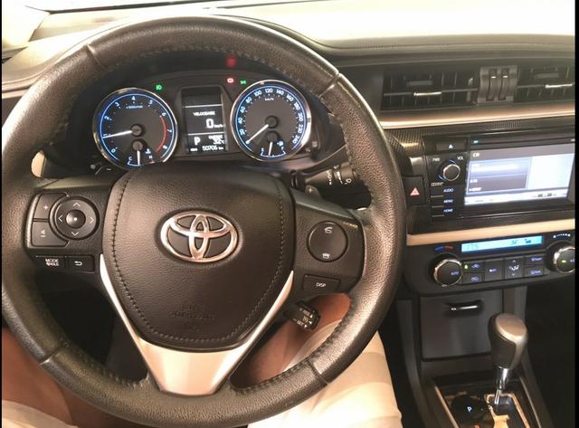 Vende-Se Corolla Altis 16/17 2.0 automático, - Foto 5