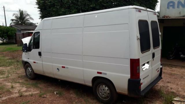 Vendo Van Furgão - Foto 4