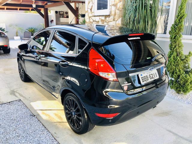 Ford Fiesta 1.6 Titanium Automático 2014 impecável - Foto 6