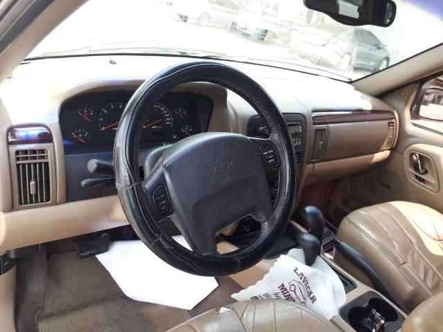 Jeep Grand cherokee laredo ano 2000 único dono - Foto 6