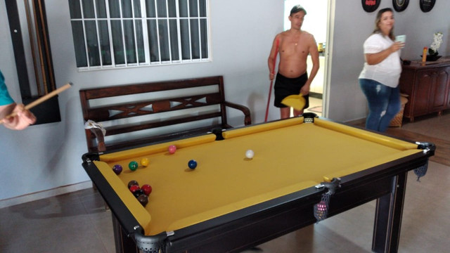 Mesa Tentação de Sinuca e Bilhar Cor Marrom Tecido Amarelo Mod. WEPF4260 - Foto 2