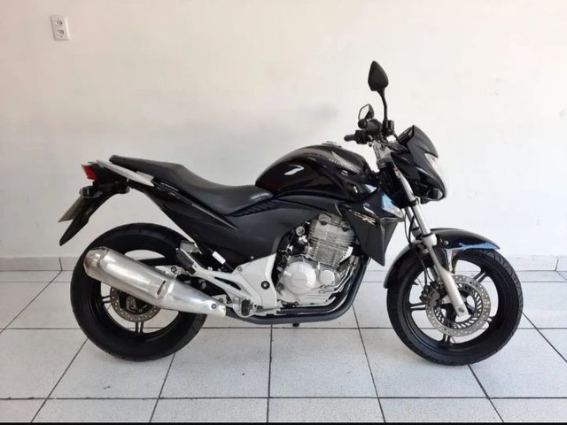 HONDA CB 300R 2014