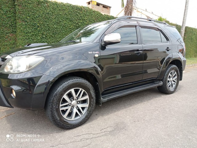 HILUX SW4 SRV 2008 DIESEL 3.0 4X4 TURBO AUTOMÁTICA **APENAS 145.000 KM **.