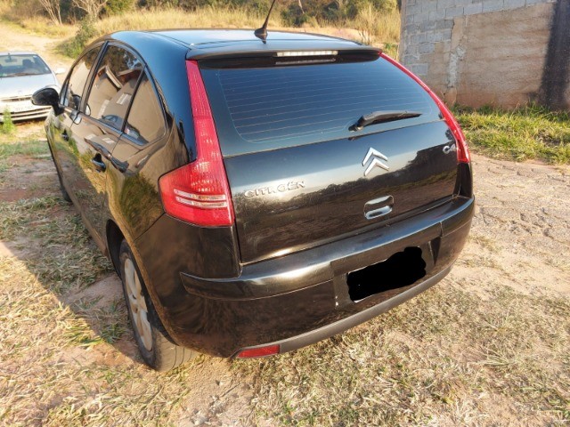 C4 HATCH, COM 76 MIL KM 2010