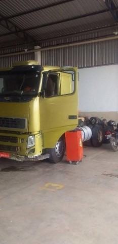 CAMINHAO FH 2007 TRACADO