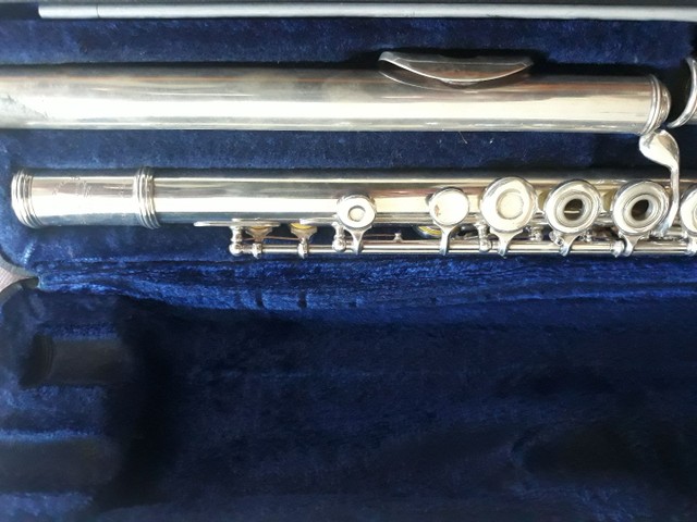 Flauta Transversal Armstrong Prata  - Foto 4