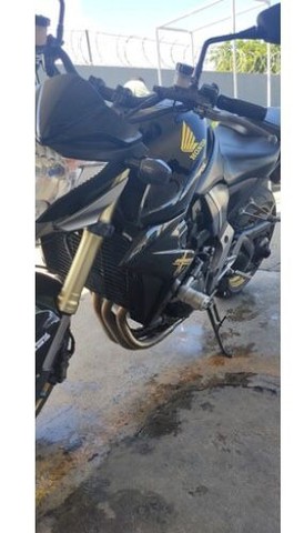 HONDA CB 1000R