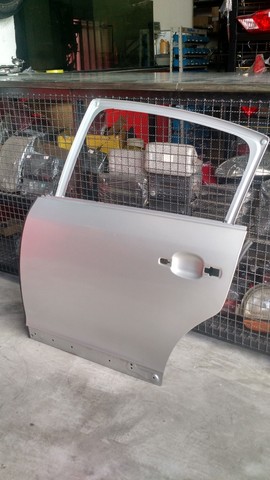 Porta Traseira Esquerda Citroen C4 Hatch 2010 - Foto 3