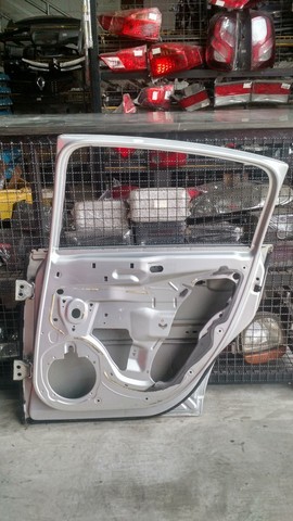 Porta Traseira Direita Citroen C4 Hatch 2010 - Foto 4