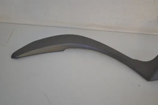Moldura Friso Difusor Central Esquerdo Elantra 2015 Original - Foto 2