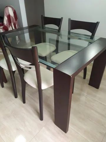 Mesa tampo de vidro, em madeira maciça 64254013585154123