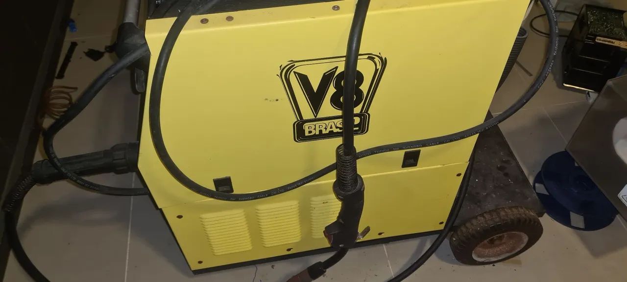 Máquina de Solda MIG 250 V8