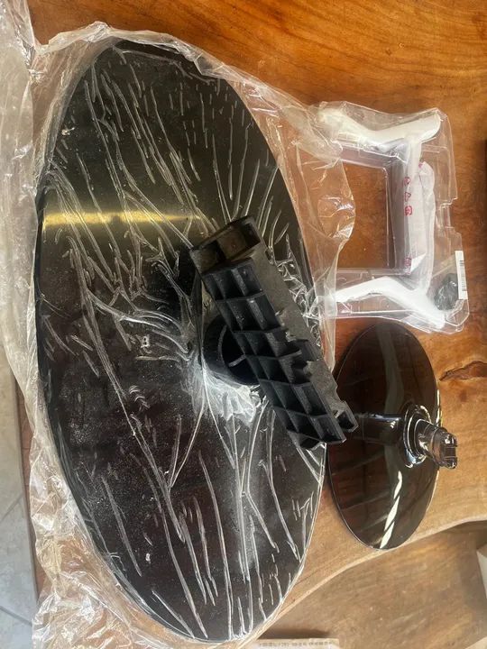 Pés para TV Samsung e LG - Foto 3