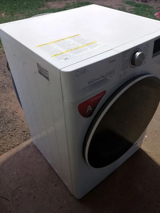 Máquina de Lavar LG 11kg com Tecnologia Steam - Direto da Fábrica! - Foto 2