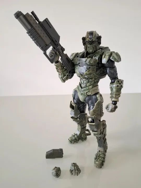 Play Arts Kai - Starship Trooper Invasion - Hero Major Henry Varro (Original) 