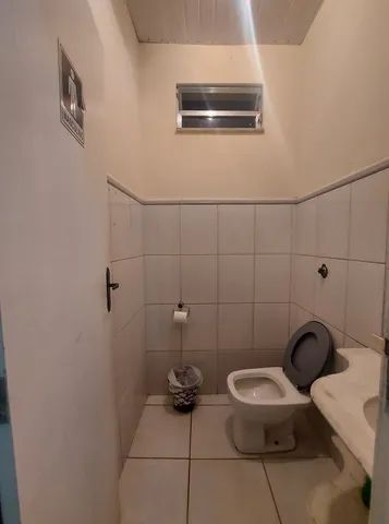 Ponto comercial/Loja/Box para venda com 221 metros quadrados com 1 quarto - Foto 3