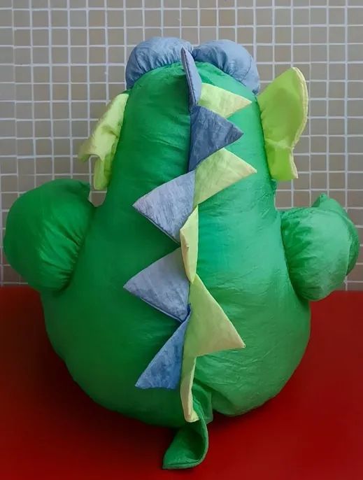 Boneco de Dragão (importado)  - Foto 2