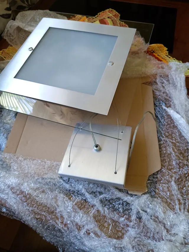 Lustre de Vidro, alumínio e aço  - Foto 2