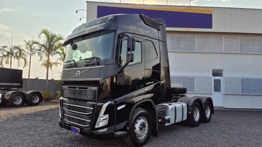 Volvo FH 540 Globetrotter 6x4 ano 2023-2023 - Foto 2