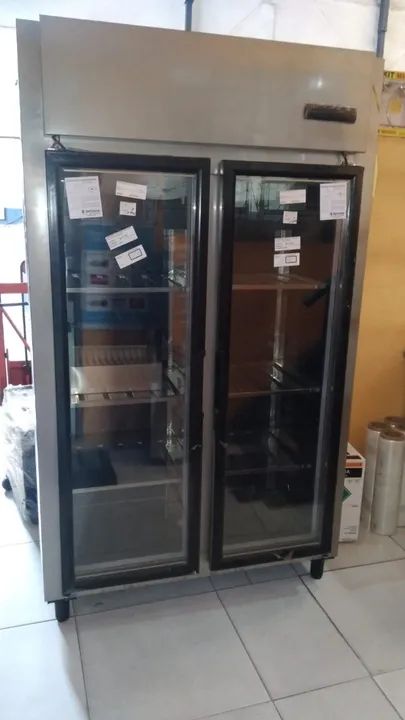 Cervejeira 2 portas pronta entrega, temperatura -8 graus.