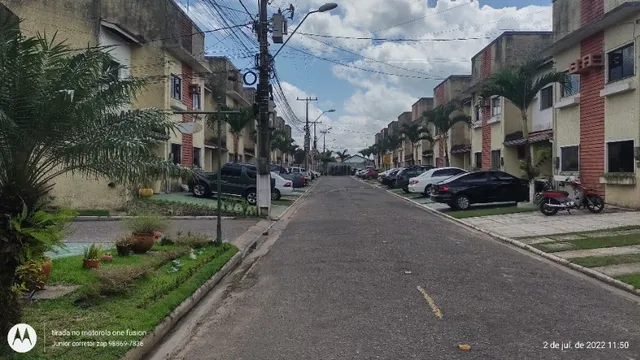 Loco casa condomínio Montes Verdes 3-4 por R$ 3.000 mensais