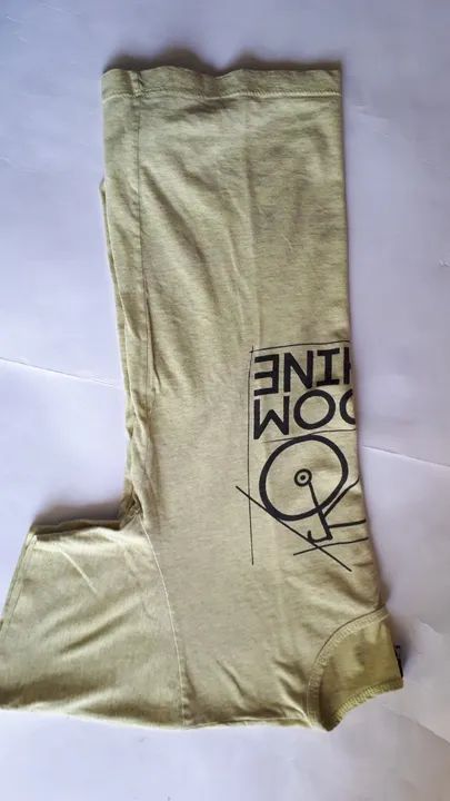 Camiseta Infantil Nk DreamsTAM 14 -Amarela- com estampa - usada em bom estado - Foto 2