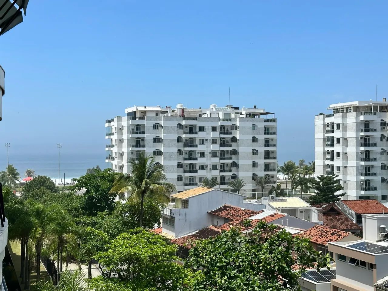 Locação mobiliada(ou não!) com estrutura completa de lazer a poucos passos do mar! - Foto 12