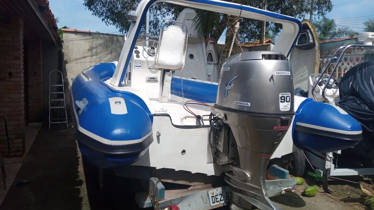 Barco inflável 23 pés  - Foto 2