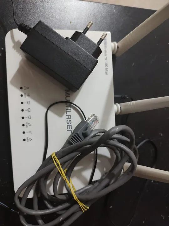 2 Roteadores Wireless Multilaser RE163 N 300Mbps + Hap Lite. Pouquíssimo uso. - Foto 2