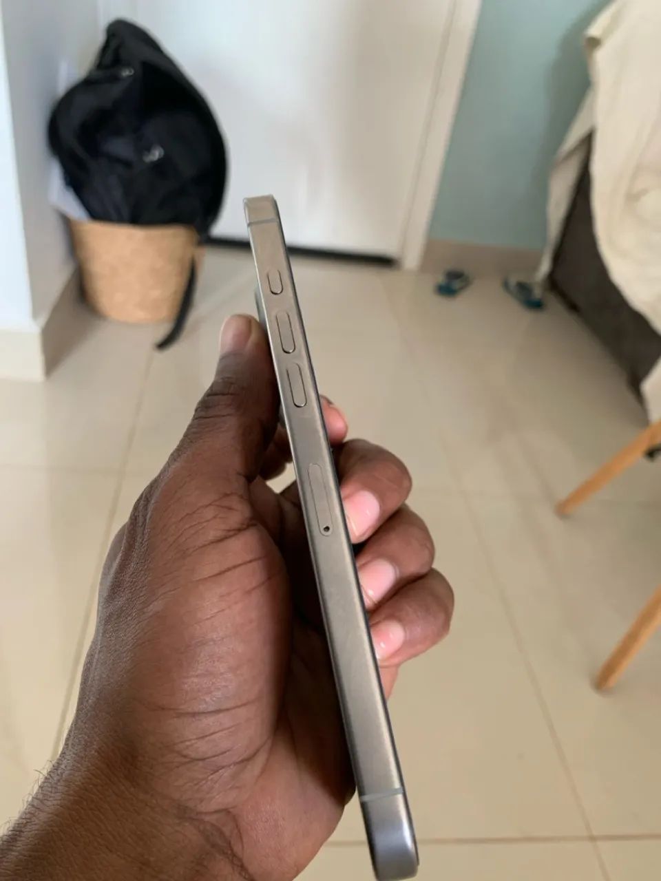 iPhone 16 pro max titanium - Foto 3