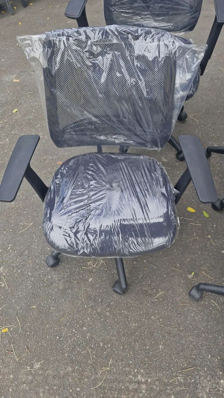 Cadeiras de Escritório Seminovas em Otimas Condições! - Foto 3