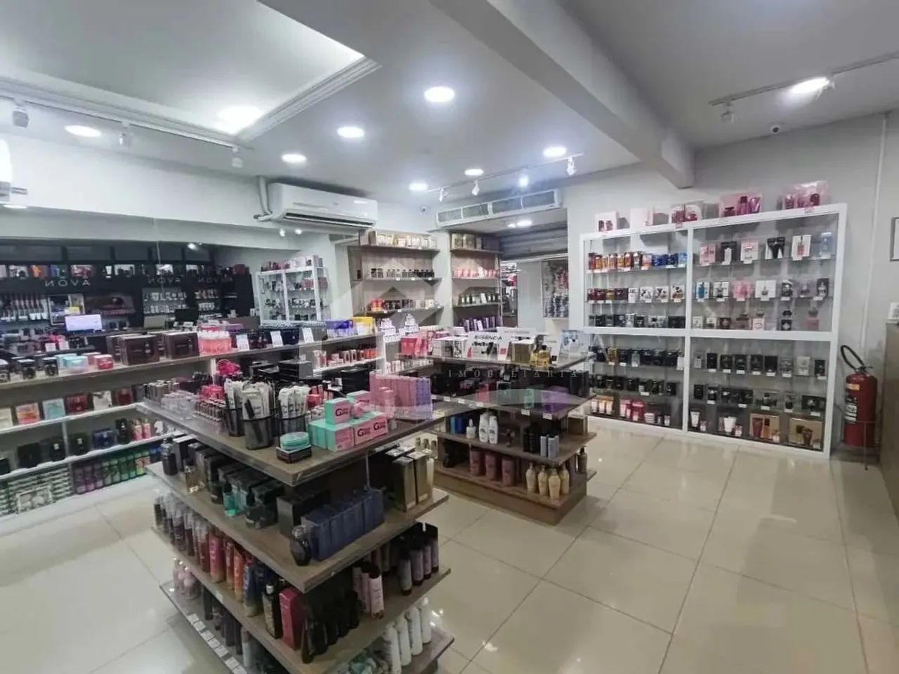 EXCELENTE LOJA COMERCIAL NO CORAÇÃO DE COPACABANA !!!! - Foto 2