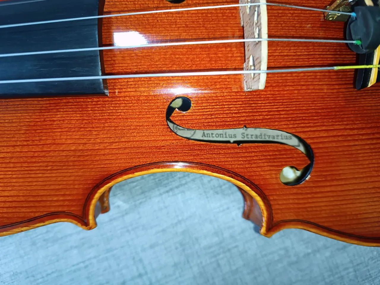 Violino Antonius Stradivarius