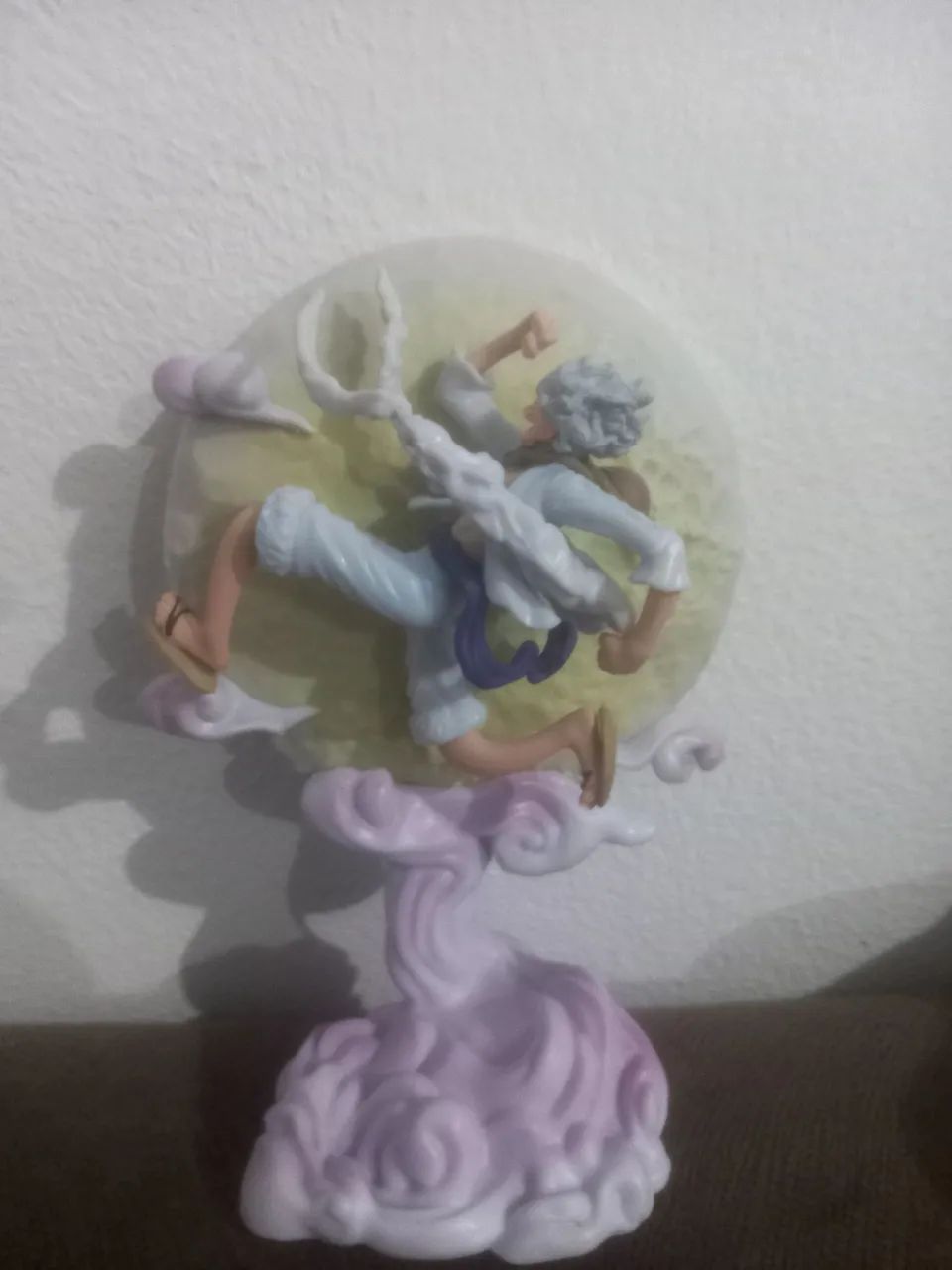 Luminária de Mesa Infantil - Action Figure Nikka Luffy Gear  - Foto 4