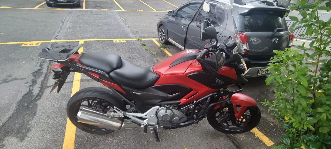 Honda NC700X 2014 com ABS- Impecável! *Troco por carro ou moto menor valor com volta* - Foto 3