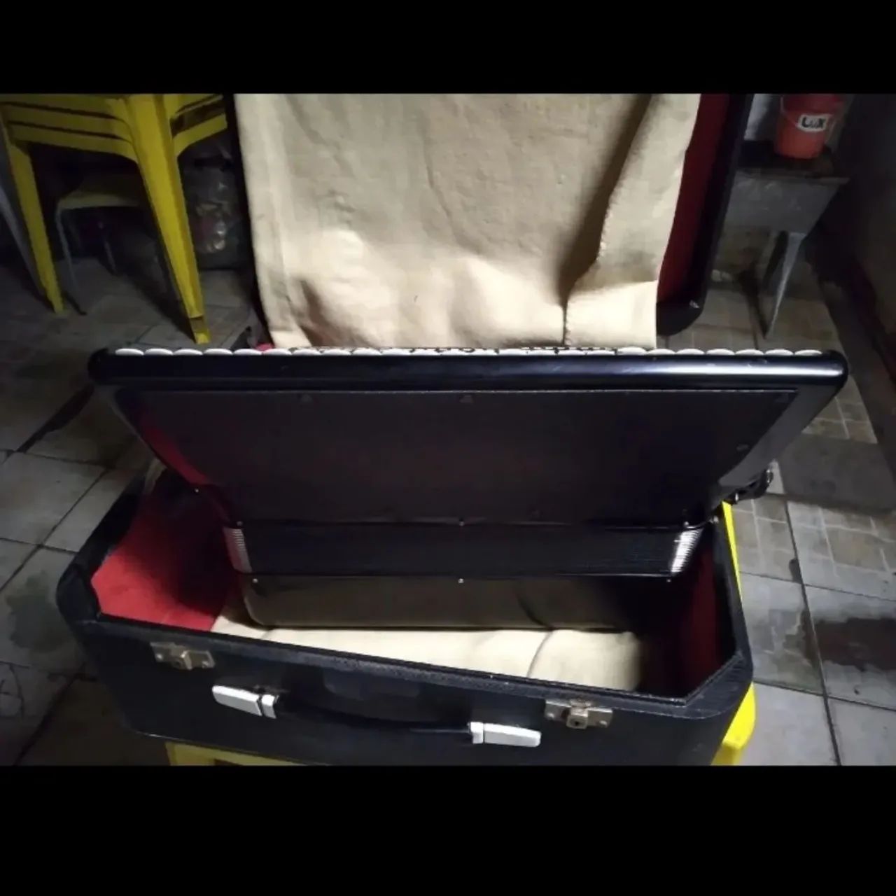 Sanfona EXCEILSIOR pronta pra trabalhar  - Foto 4