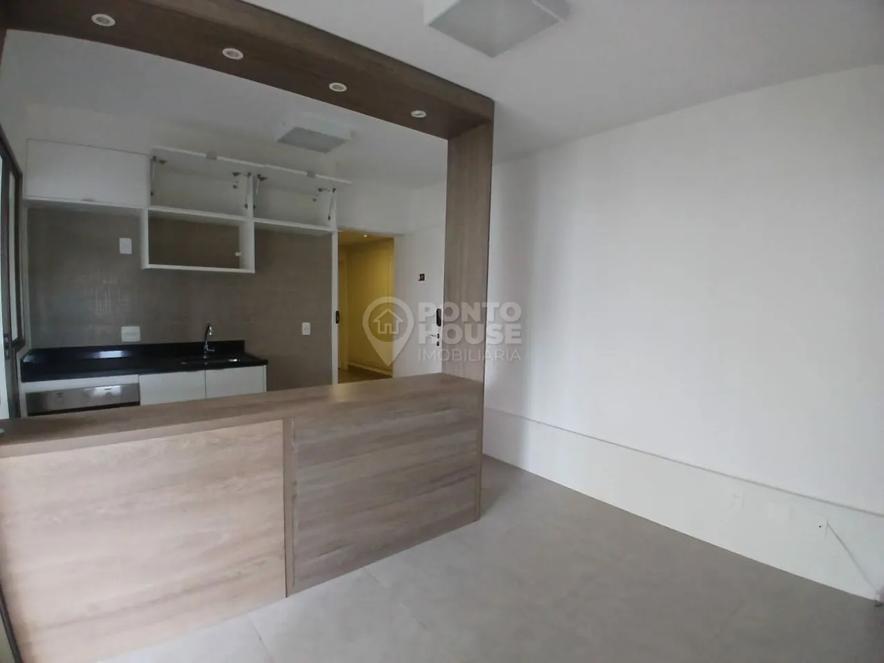 Studio à venda e locação na Vila Mariana de 45m², semi mobiliado e 1 vaga