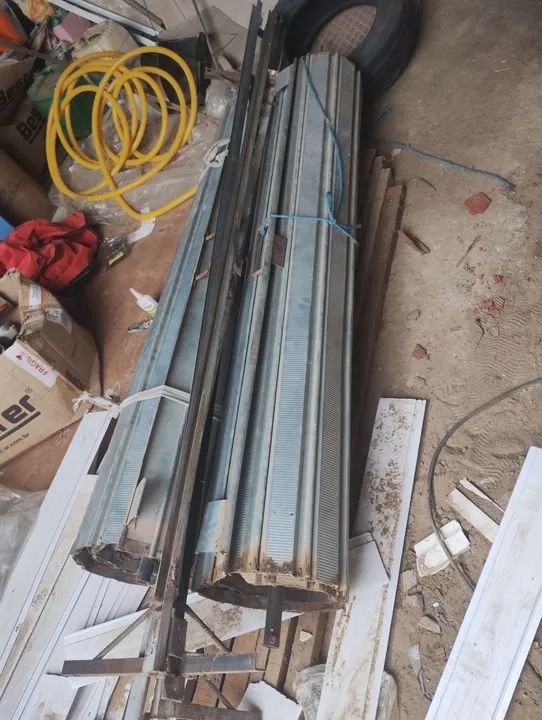 Porta de enrolar em aço usada - Foto 2