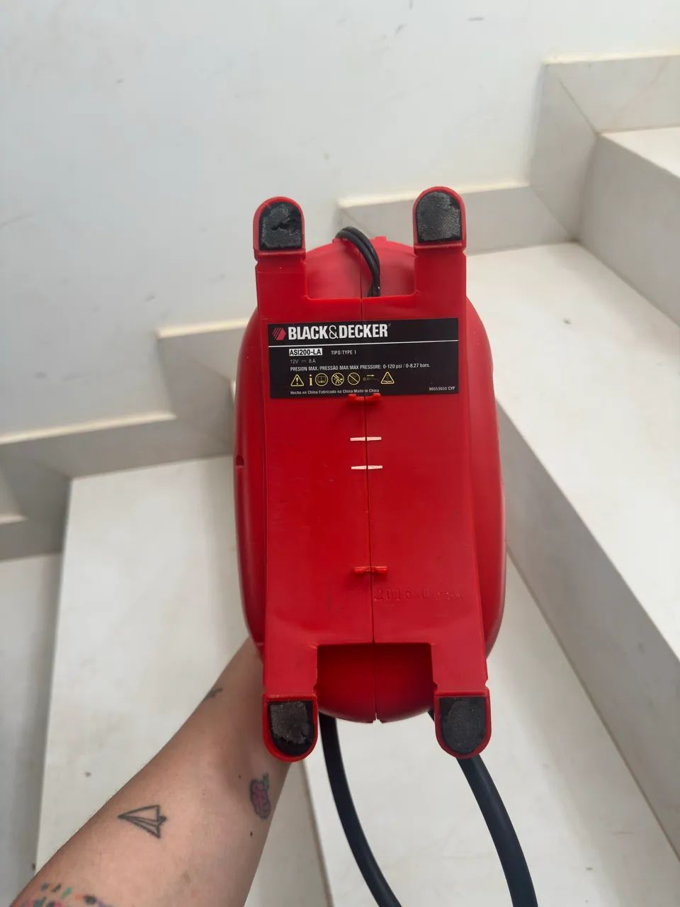 Mini Compressor Portátil Digital 12V Black+Decker ASI200-LA - Foto 2