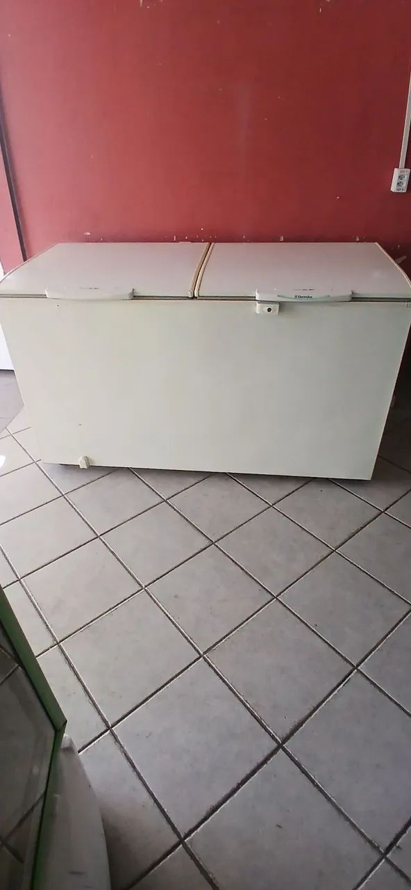 Freezer Horizontal tudo funcionando perfeitamente 220 volts 500 litros entrega grátis 