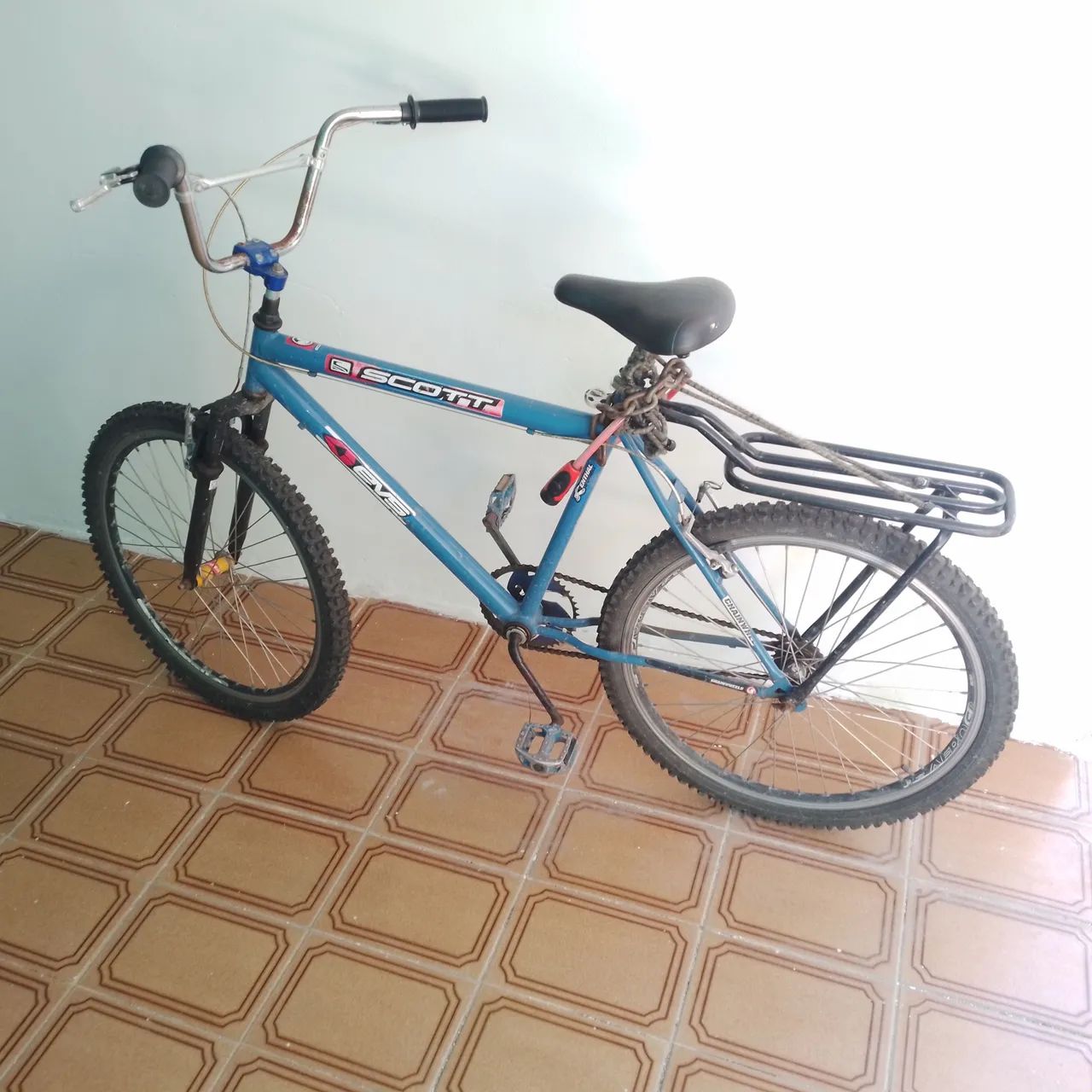 Bike scort aro 26 com rolamentos.