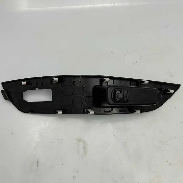 Moldura Dianteira Direita Botão Vidro Ford Ka 2015 2021 L E3b522896b - Foto 6