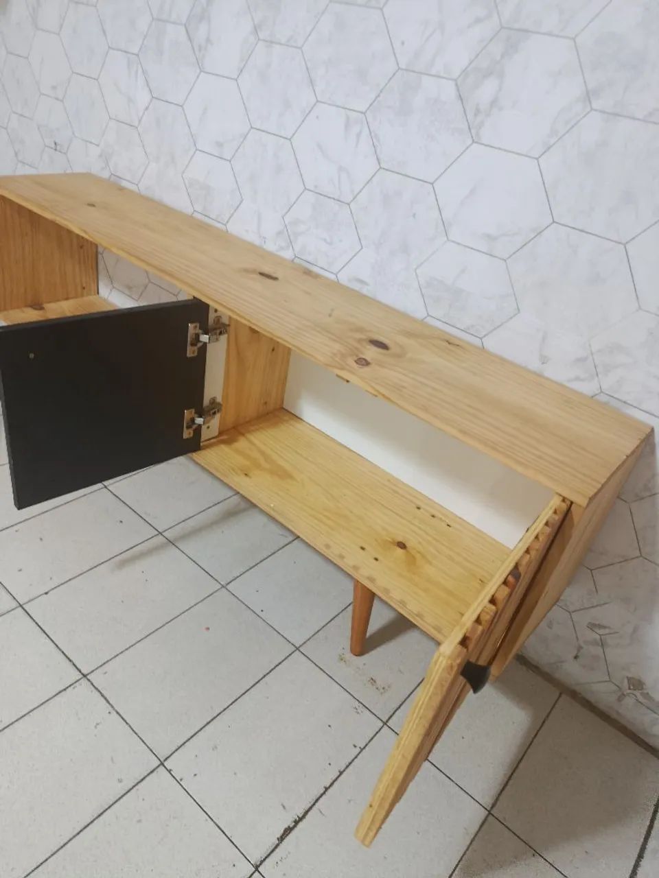 Rack de madeira64307307065475122