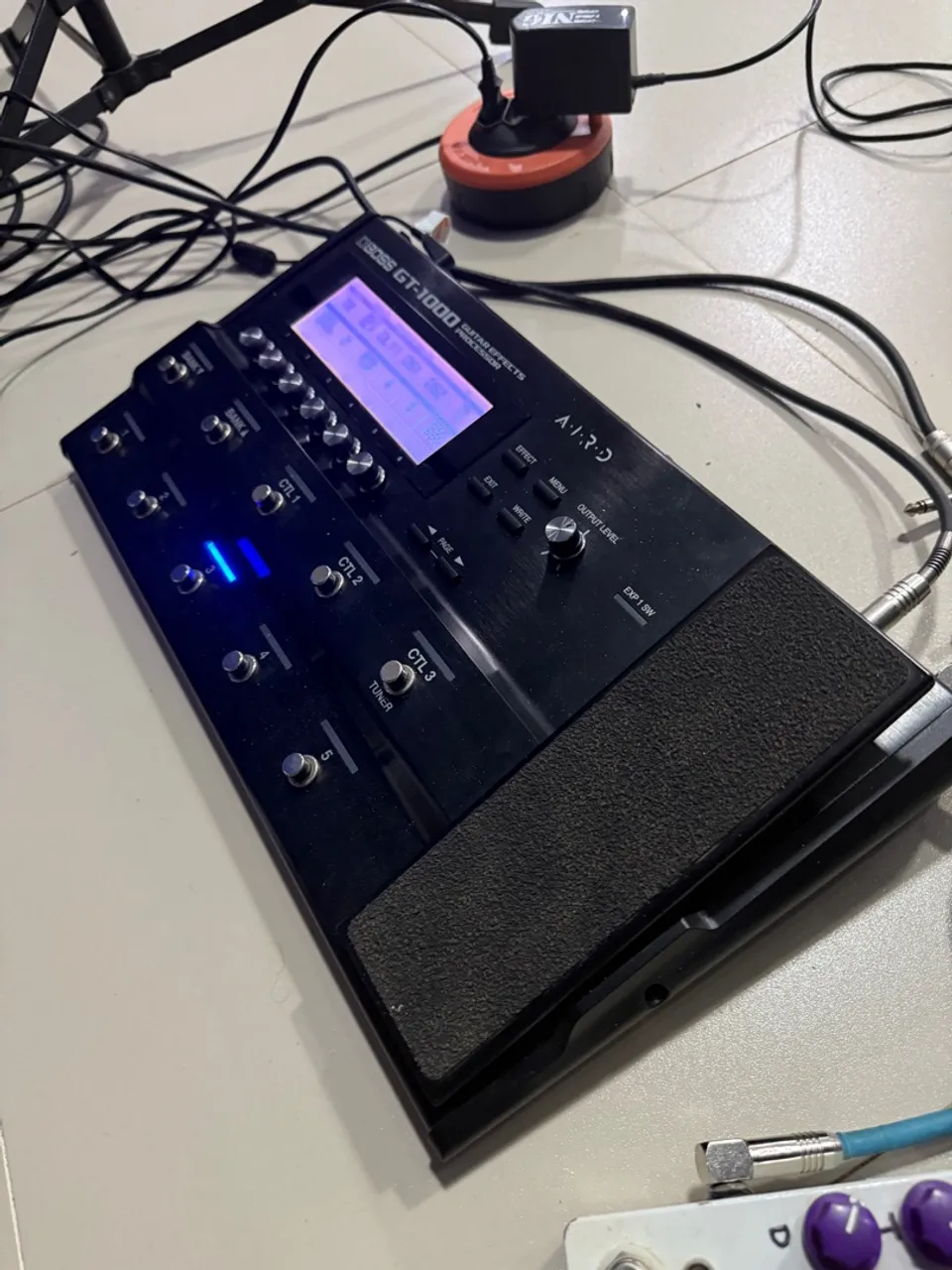 BOSS GT-1000 Guitar Effects Processor 