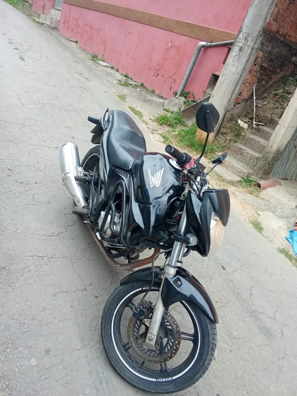 Moto CB 300 ano 2010