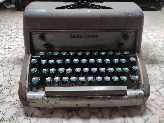 Máquina de Escrever - Smith Corona 1940 - Foto 3