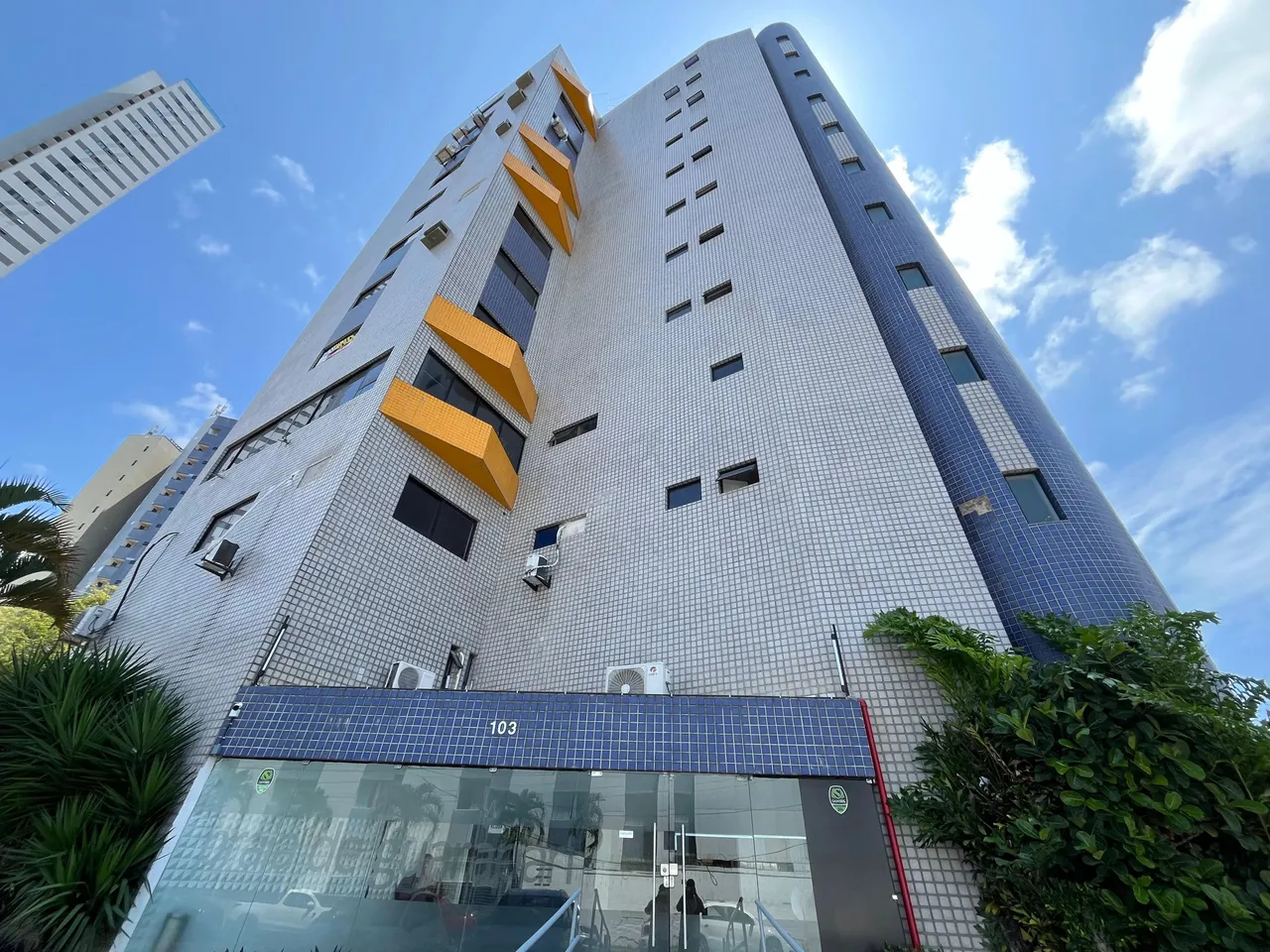 Sala Comercial para Venda ou Locação na Ilha do Leite - Empresarial Praia de Guarapari
